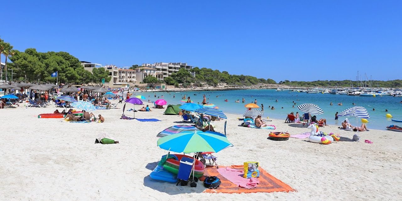 Descubre las bellezas de Colonia de Sant Jordi: una guía completa